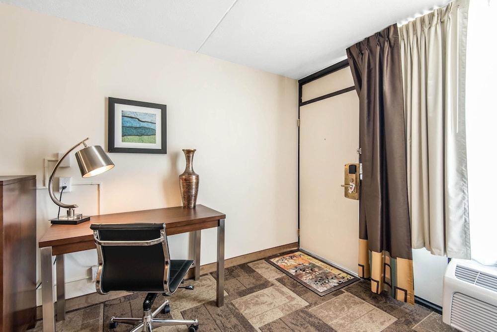 Econo Hospedaje Inn&Suites Fairgrounds Des Moines Exterior foto